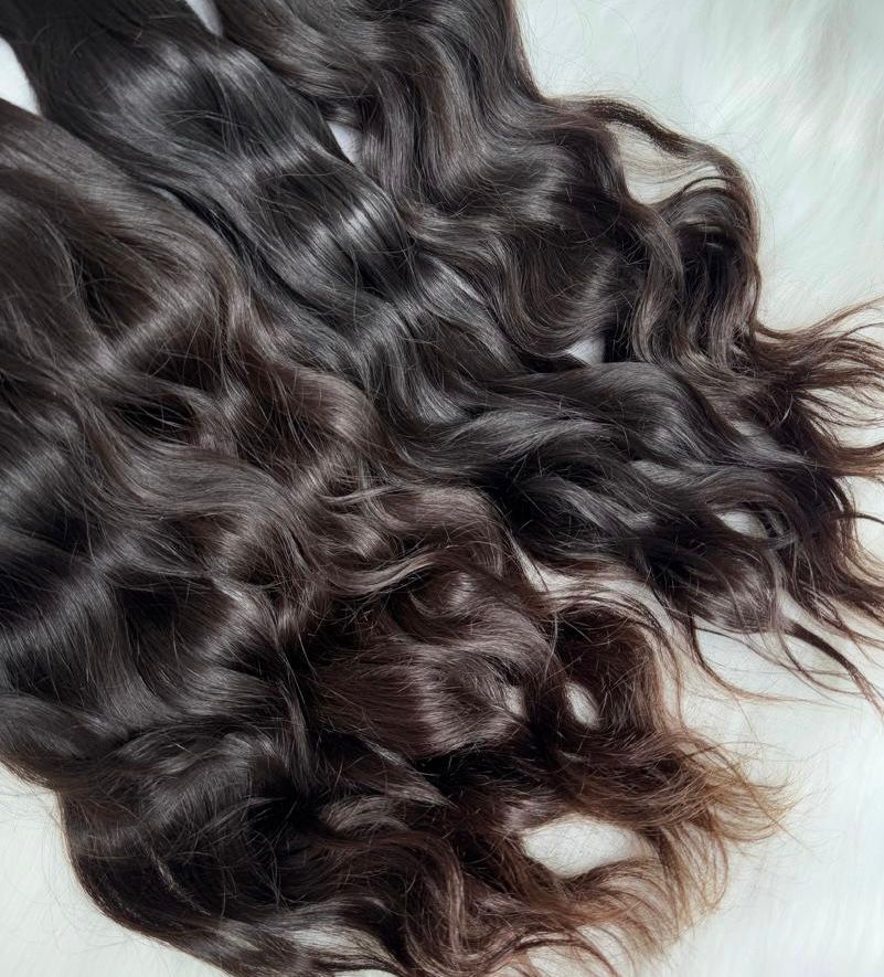Raw Indian wavy Hair Bundles From One Donor