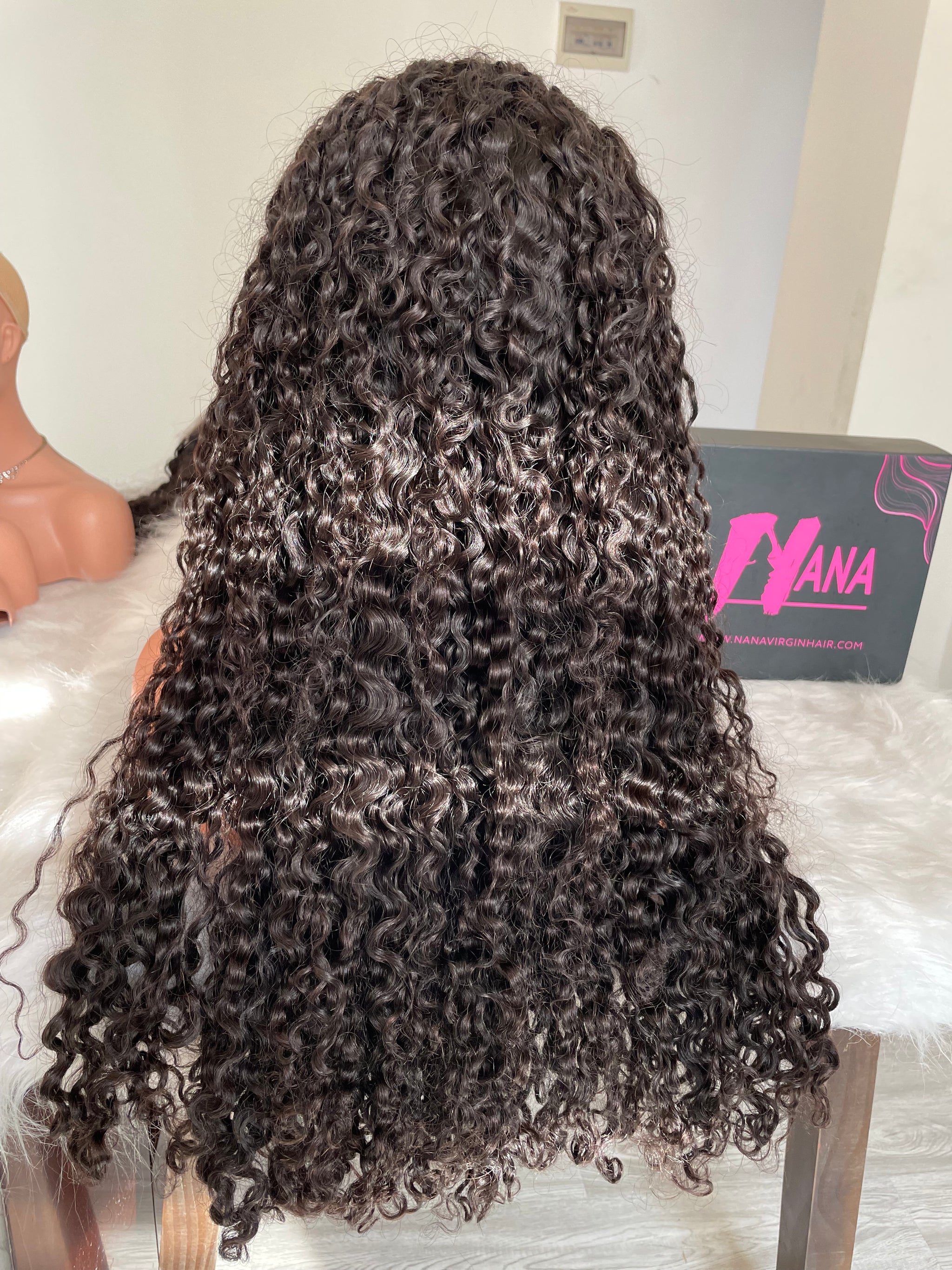 super double drawn bouncy curly wig
