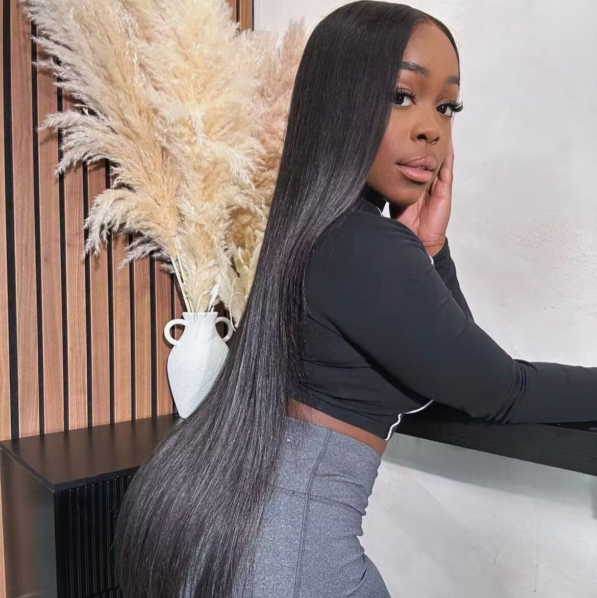 Straight hair wigs
